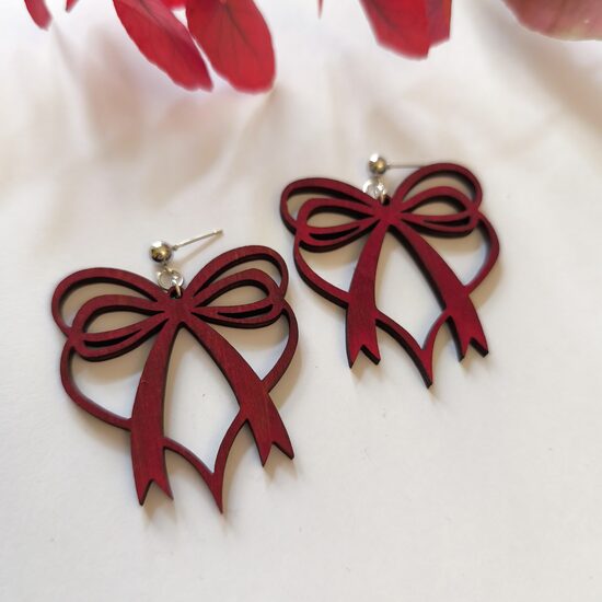 Koka auskari - Bantītes un sirdis